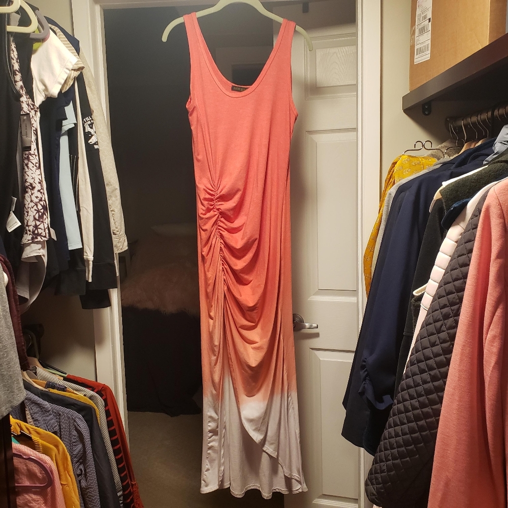 Pink/white ombre bodycon wiggle dress w slit